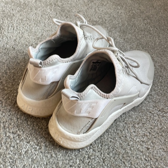 Nike Air Hurache Ultra - Picture 5 of 8